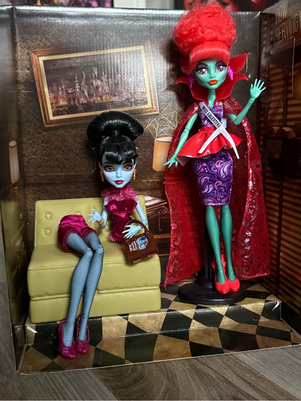 Mattel monster high beetle juice set